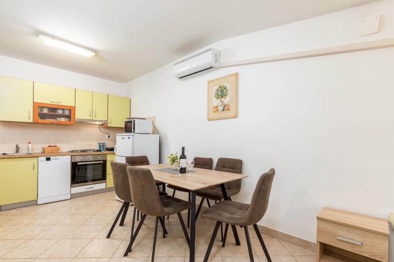 Lora 2 Appartement *